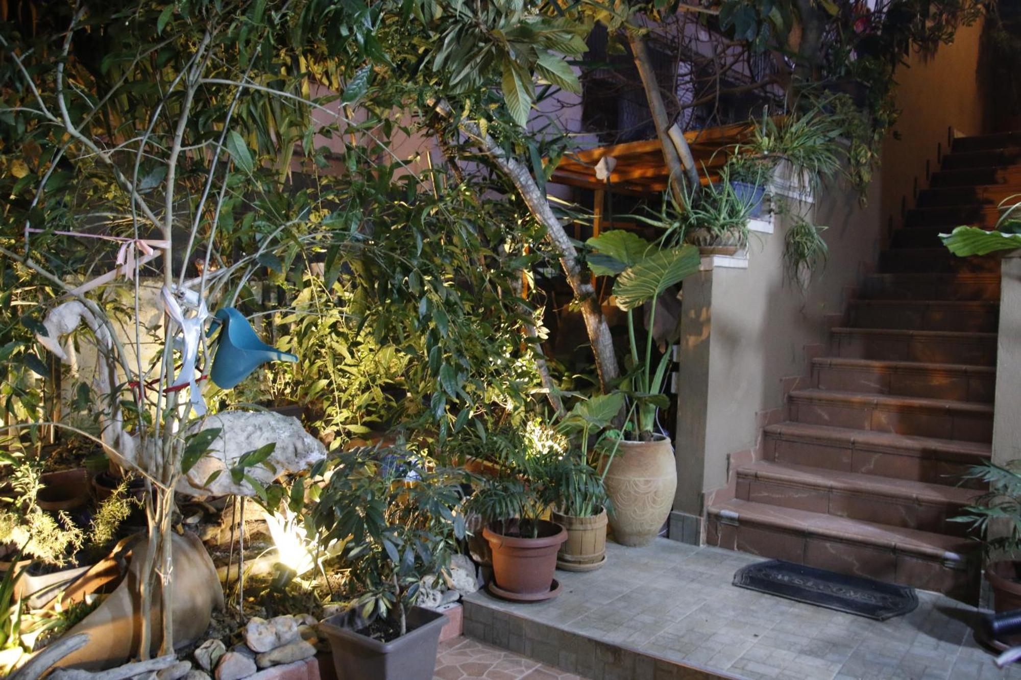 2 Kitarat Bb Bed and Breakfast Vlorë Eksteriør billede