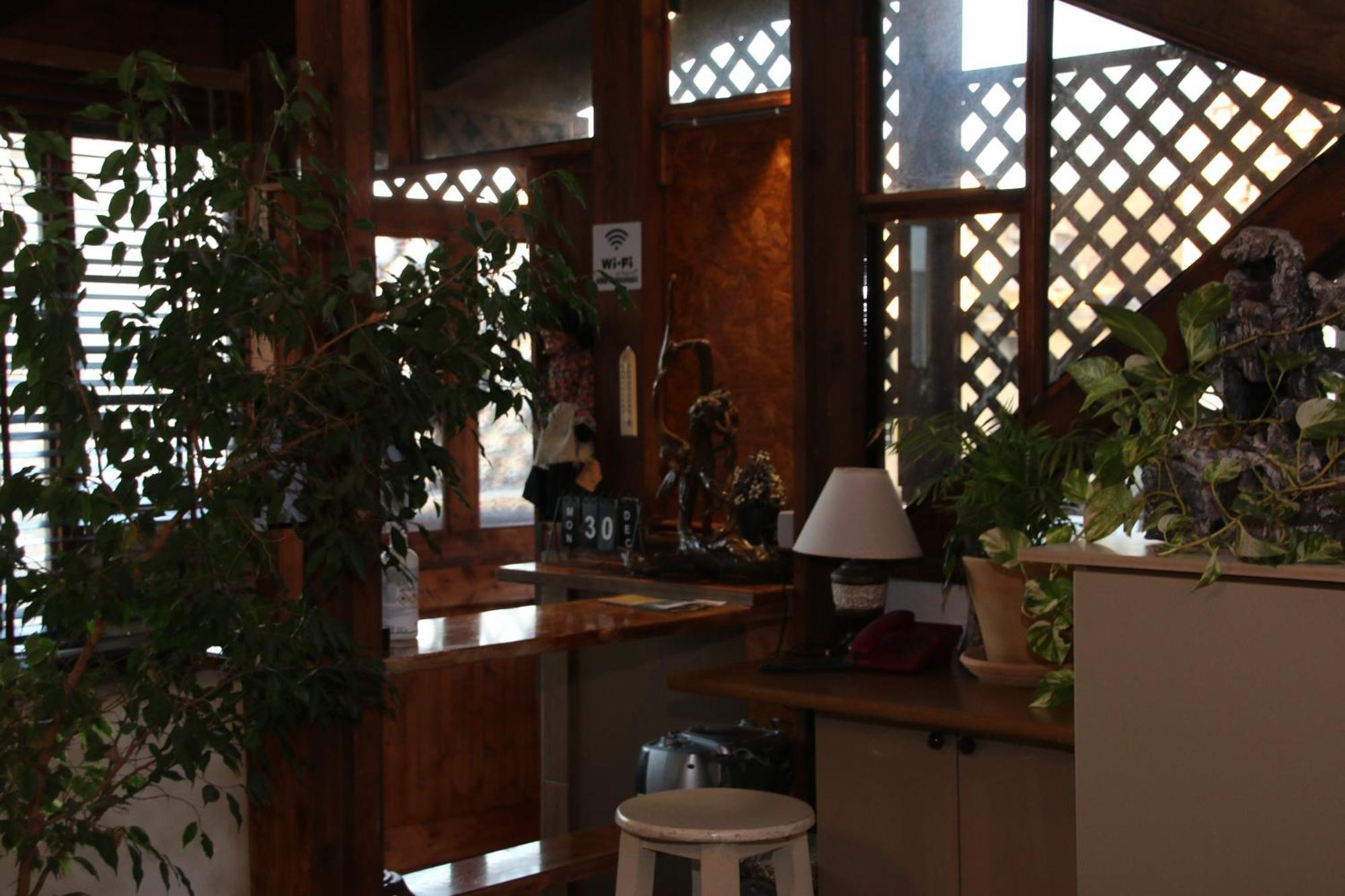 2 Kitarat Bb Bed and Breakfast Vlorë Eksteriør billede