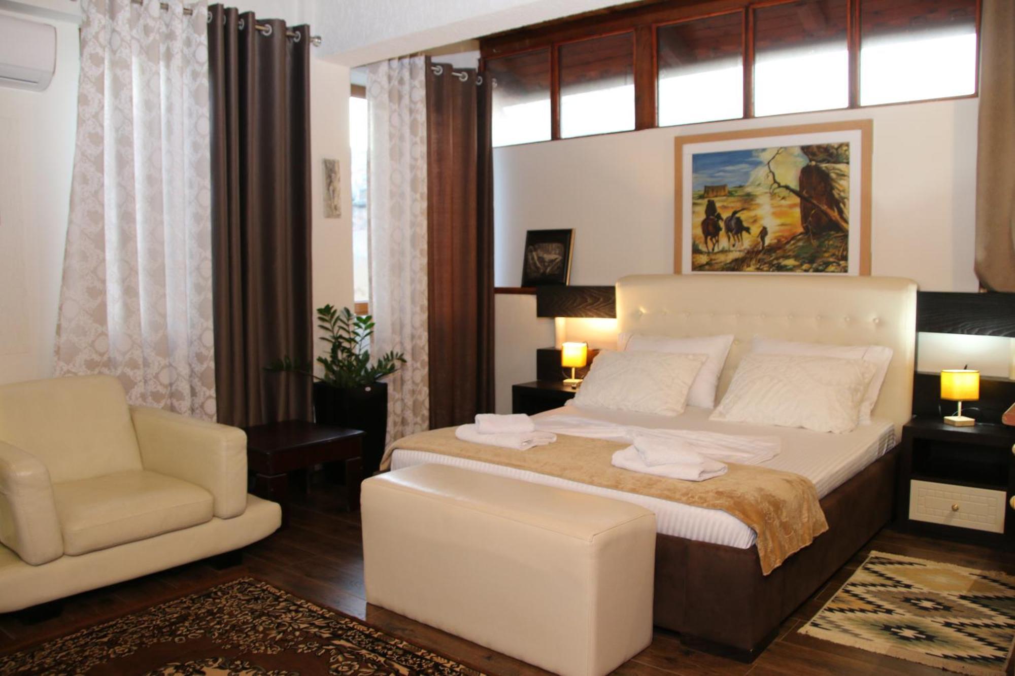 2 Kitarat Bb Bed and Breakfast Vlorë Eksteriør billede